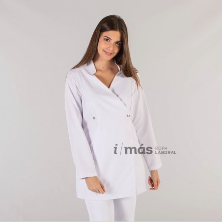 Bata corta de sanidad modelo Tania de microfibra Bata corta de sanidad modelo Tania de microfibra