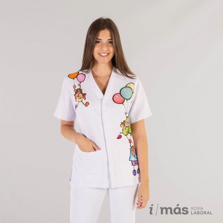 Blusa abierta estampada con niños y globos en microfibra Blusa abierta estampada con niños y globos en microfibra