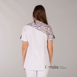 Blusa sanitaria de microfibra estampada con gafas, en manga corta y con cremallera