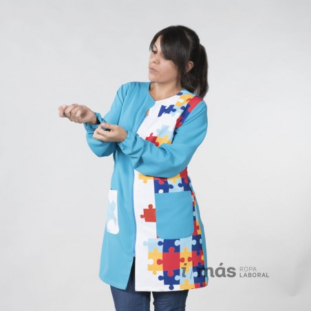 Bata de maestra con estampado de piezas de puzzle símbolo del espectro autista Bata de maestra con estampado de piezas de puzzle símbolo del espectro autista