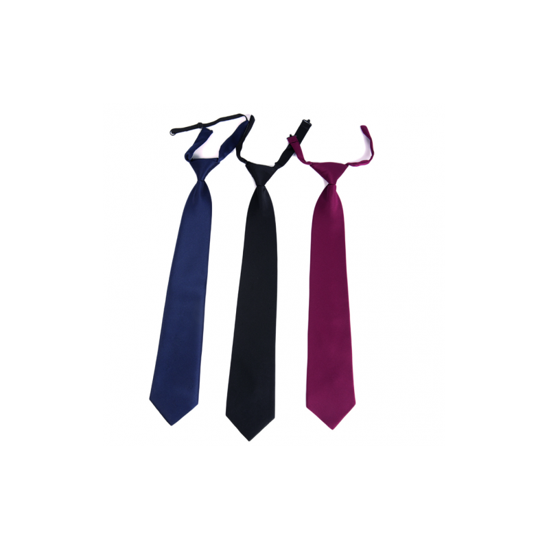 corbata-raso-con-nudo-y-clip